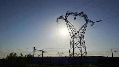 'Set the house on fire': UP power officer's bold directive over consumers' unpaid bills sparks outrage (WATCH)