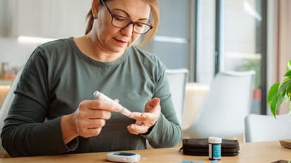 சுகர் நோயாளிங்க காலைல சாப்பிடலன்னா உடம்புல என்ன நடக்கும் தெரியுமா?