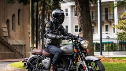 എല്ലാ പഴയ റെക്കോർഡുകളും തകർത്ത് റോയൽ എൻഫീൽഡ്, 2024 ൽ വൻ വിൽപ്പന