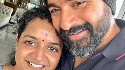 ഭാര്യയെ അമ്പരപ്പിച്ച് ശിവകാര്‍ത്തികേയന്റെ സര്‍പ്രൈസ്, വീഡിയോ ചര്‍ച്ചയാകുന്നു