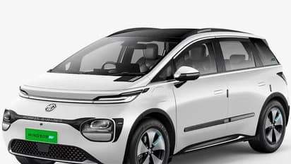 8 பேர் ஜம்முனு போகலாம்: ரூ.9.99 லட்சத்தில் சொகுசு கார்களுக்கு டஃப் கொடுக்கும் MG Windsor EV