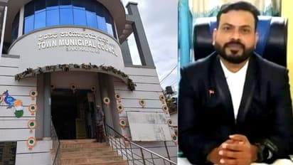 Bhatkal: 50 ಸಾವಿರ ಲಂಚ ಪಡೆಯುವಾಗ ಸಿಕ್ಕಿಬಿದ್ದ ಪುರಸಭೆ ಮುಖ್ಯಾಧಿಕಾರಿ ನೀಲಕಂಠ ಮೆಸ್ತಾ