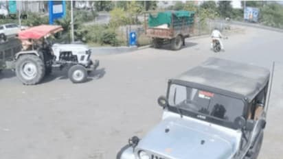 ഇന്ധനം നിറച്ച്  പമ്പിൽ നിന്നിറങ്ങി അൽപ ദൂരം മുന്നോട്ട്; എസ്.ഐ ബൈക്ക് ഓടിക്കുന്നതിനിടെ കുഴഞ്ഞുവീണ് മരിച്ചു