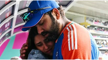 ആഹ്ളാദം! രോഹിത് വീണ്ടും അച്ഛനായി, റിതികക്ക് ആൺകുഞ്ഞ് പിറന്നു; ഓസ്ട്രേലിയൻ പര്യടനത്തിൽ ഇന്ത്യൻ നായകനും എത്തും?