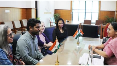 സംയുക്ത പഠന പ്രോജക്ട്; ആരോ​ഗ്യമന്ത്രിയ്ക്ക് നേരിട്ടെത്തി നന്ദി പറഞ്ഞ് യുകെ നഴ്‌സുമാരുടെ സംഘം