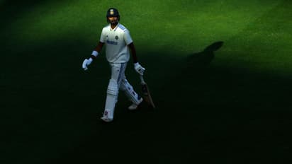 പെര്ത്ത് ടെസ്റ്റിൽ പ്ലേയിംഗ് ഇലവനിലെത്തുക മലയാളി താരം; റുതുരാജും സായ് സുദര്ശനും നാട്ടിലേക്ക് മടങ്ങി