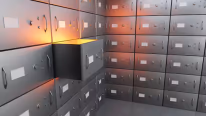 வங்கி லாக்கரில் உள்ள பொருள் காணாமல் போனால்... ஆர்பிஐ விதிகள் சொல்வது என்ன?