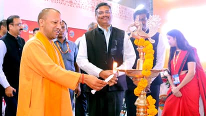  உத்தரப் பிரதேசம் இனி வளர்ச்சிக்குத் தடையாக இருக்காது; முதல்வர் யோகி ஆதித்யநாத் அதிரடி!