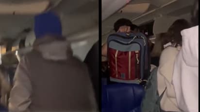 ടേക്ക് ഓഫിനിടെ വിമാനത്തിന്‍റെ സീറ്റിൽ തീ; പരിഭ്രാന്തിക്കിടെ എല്ലാവരെയും ഒഴിപ്പിച്ചു, തീ പടർന്നത് ഫോണിൽ നിന്ന്!