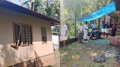 രാത്രി ബൈക്കിലെത്തിയ സംഘം യുവാവിനെ വീട്ടില്‍ കയറി മര്‍ദിച്ചു, വീടിന്‍റെ വാതിലും ജനലും തകര്‍ത്തു