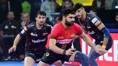 ಪ್ರೊ ಕಬಡ್ಡಿ ಲೀಗ್: 9ನೇ ಸೋಲು ಕಂಡ ಬೆಂಗಳೂರು ಬುಲ್ಸ್‌, ಮುಂಬಾ ಎದುರು ವಿರೋಚಿತ ಸೋಲು