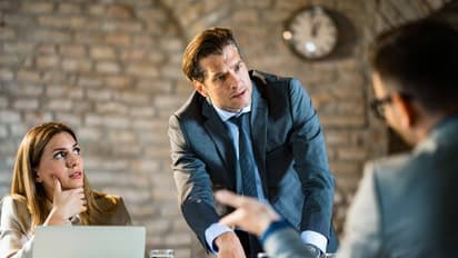 ബോസിനെക്കൊണ്ട് കഷ്ടപ്പെടുകയാണോ, അവരെ ശകാരിക്കണോ? ഈ കമ്പനി സഹായിക്കും