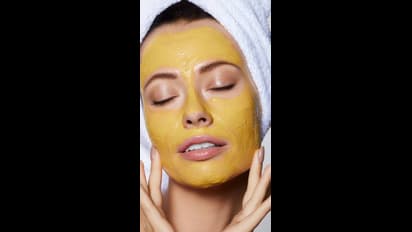 உங்கள் முகம் பட்டுப்போல் பளபளக்க வேண்டுமா? இதை செய்யுங்கள்