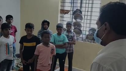 ಉತ್ತರಕನ್ನಡ: ವಸತಿ ಶಾಲೆಯ 65ಕ್ಕೂ ಹೆಚ್ಚು ವಿದ್ಯಾರ್ಥಿಗಳಿಗೆ ಮಂಗನಬಾವು ಸೋಂಕು