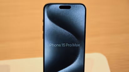 ഇതിലും മികച്ച അവസരം വരണമെന്നില്ല; ഐഫോണ്‍ 15 പ്രോ മാക്‌സിന് 25 ശതമാനം വിലക്കിഴിവ്