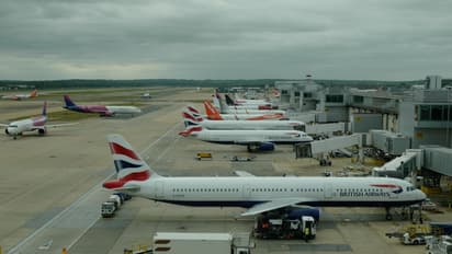 Airport Jobs : విజయవాడ ఎయిర్ పోర్ట్ లో ఉద్యోగాలు ... రాత పరీక్ష లేకుండా నేరుగా సెలక్షన్