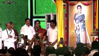 சிகரெட் பிடிப்பதை விட்டுவிட சொன்ன எம்ஜிஆர்.! ரஜினி சொன்ன ருசிகர சம்பவம்