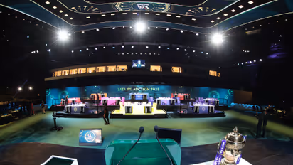 SRH அணியிடமிருந்து அர்ஷ்தீப் சிங்கை தட்டி பறித்த பஞ்சாப் கிங்ஸ் – 4 கோடியிலிருந்து 18 கோடியான சம்பளம்!