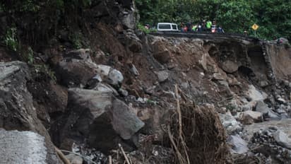 മിന്നൽ പ്രളയവും പേമാരിയും, സുമാത്രയിൽ മരിച്ചത് 16 പേർ, വെള്ളത്തിനടിയിലായി 321 ഏക്കറിലേറെ കൃഷിയിടം