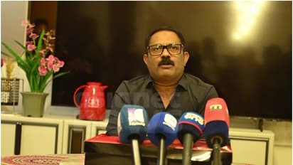 സിപിഎം ഒത്തുതീർപ്പിന് സമീപിച്ചെന്ന് ഷാജി; സുപ്രീംകോടതി മുഖ്യമന്ത്രിയുടെ പിടലിക്ക് പിടിച്ച് തള്ളിയെന്ന് പരിഹാസം