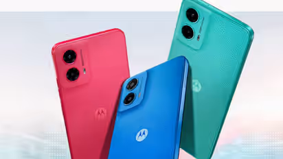 ലൈവ് സ്ട്രീം നറുക്കെടുപ്പിലെ സമ്മാനത്തിനായി 400 ഫോണുകള്‍ ഒന്നിച്ച് പ്രവര്‍ത്തിപ്പിച്ച യുവാവ് അറസ്റ്റില്‍ 