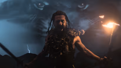 നെഗറ്റീവ് റിവ്യുകളില്‍ തകര്‍ന്നടിയാതെ കങ്കുവ, കളക്ഷൻ കണക്കുകള്‍ പുറത്ത്