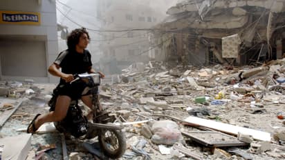 യുദ്ധ ഭീതി ഒഴിയുന്നു, കൂടുതൽ ജനങ്ങൾ തിരികെ വീടുകളിലേക്ക്; ഇസ്രയേൽ -ലെബനൻ വെടിനിര്ത്തൽ പ്രാബല്യത്തിൽ