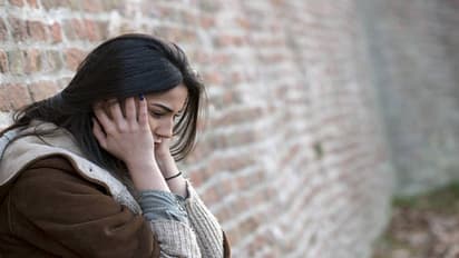 मंगळुरूमध्ये युवतीवर अत्याचार, फ्रीज दुरुस्तीच्या नावाखाली घरात घुसून...