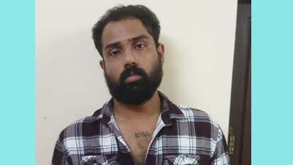 ഇരുട്ടുവീണാൽ സ്ത്രീകളുടെ പിന്നാലെ ബൈക്കിലെത്തും, കടന്നുപിടിക്കും; ഏറെക്കാലം കൊടകരയെ വിറപ്പിച്ച യുവാവ് പിടിയിൽ