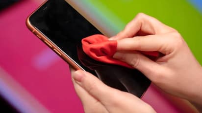 ഇറക്കുമതി പഴയ കഥ, കയറ്റുമതി ഭീമനായി ഇന്ത്യ; രാജ്യത്തെ 99.2 ശതമാനം മൊബൈലുകളും ഇവിടെ തന്നെ നിര്മിച്ചവ