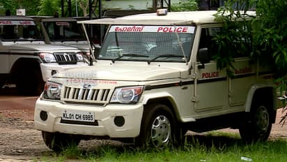 16 കാരന് സ്കൂട്ടർ ഓടിക്കാൻ നൽകി; പോസ്റ്റ് ഓഫീസ് ജീവനക്കാരിയായ അമ്മക്കെതിരെ കേസെടുത്ത് പൊലീസ്