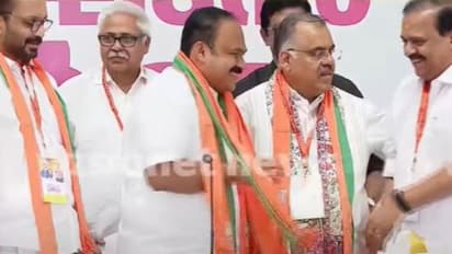 ആലപ്പുഴയിൽ സിപിഎം നേതാവ് ബിജെപിയിൽ ചേർന്നു; പാർട്ടി വിട്ടത് മുൻ ജില്ലാ പഞ്ചായത്ത് വൈസ് പ്രസിഡന്‍റ് 