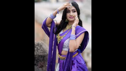 ಎಷ್ಟು ಚಂದ ಅಲ್ವಾ ನಮ್ ಕೀರ್ತಿ…. ತನ್ವಿ ರಾವ್ ಸೌಂದರ್ಯಕ್ಕೆ ಮನಸೋತ ಫ್ಯಾನ್ಸ್!