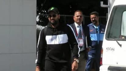 வருமானத்துக்கு கஷ்டப்பட்ட அப்பா – தாத்தா வீட்டில் வளர்ந்த ரோகித் சர்மாவின் க்யூட்டான சைல்டுஹூட் போட்டோஸ்!