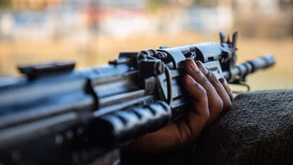 മതപരമായ ചടങ്ങിൽ പങ്കെടുക്കാന്‍ ബംഗ്ലാദേശിലേക്ക്, ശേഷം ഇന്ത്യയിലേക്ക് തിരിച്ചെത്തി; വെടിയുതിര്‍ത്ത് ബിഎസ്എഫ്