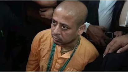 അഭിഭാഷകർ ഹാജരായില്ല, ചിന്മയ് കൃഷ്ണദാസിന് ഒരു മാസം ജാമ്യമില്ല; കേസ് ജനുവരി 2 ലേക്ക് മാറ്റി