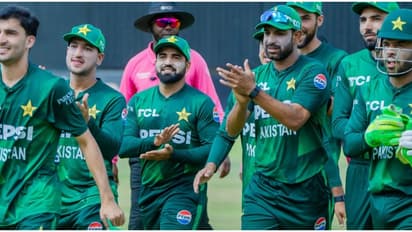 ज़िम्बाब्वे को 10 विकेट से हराकर पाकिस्तान ने रचा इतिहास