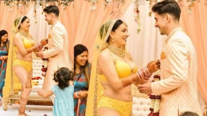 बनारसी बिकिनीतील वधूचा व्हायरल फोटो!