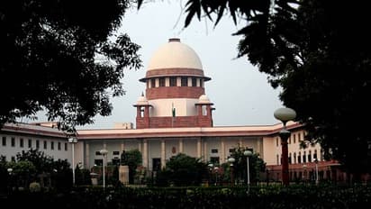 ‘പുരുഷന്മാ‍ർക്കും ആർത്തവമുണ്ടായെങ്കിൽ എന്നാഗ്രഹിച്ചു പോവുന്നു‘, വനിതാജഡ്ജിമാരെ പിരിച്ചുവിട്ടതിൽ സുപ്രീംകോടതി