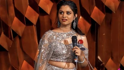 యష్మి మరోసారి ప్రేమలో పడిందా? అతని జాకెట్తో పబ్లిక్గా దొరికిపోయిన బిగ్ బాస్ కంటెస్టెంట్