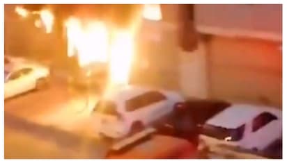 കുവൈത്തിൽ വീടിന് തീപിടിച്ച് രണ്ട് സ്ത്രീകൾ മരിച്ചു; ആറ് പേരെ രക്ഷപ്പെടുത്തി 