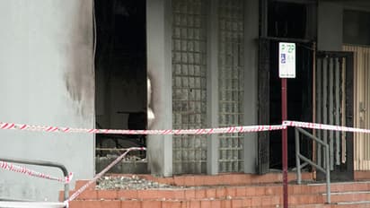 'ജനലിലൂടെ ദ്രാവകം പിന്നാലെ തീയും', മെൽബണിൽ പ്രഭാത പ്രാർത്ഥനയ്ക്കിടെ ജൂതദേവാലയത്തിന് തീയിട്ടു