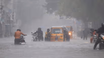 இனி சனிக்கிழமைகளிலும் பள்ளிகள் இயங்கும்! எந்தெந்த தேதிகளில் தெரியுமா?