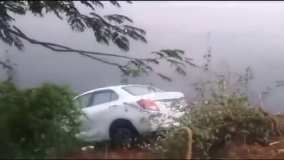 നിയന്ത്രണംവിട്ട കാർ തലകീഴായി തടാകത്തിലേക്ക് മറിഞ്ഞ് അപകടം; അഞ്ച് പേർ മരിച്ചു, ഒരാൾ രക്ഷപ്പെട്ടു