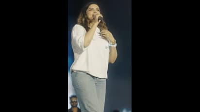 ನಟಿ ದೀಪಿಕಾ ಪಡುಕೋಣೆಯನ್ನು ಕಾರು ಇಳಿದು ನಡೆಯುವಂತೆ ಮಾಡಿದ ಬೆಂಗಳೂರು ಟ್ರಾಫಿಕ್