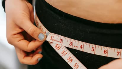 வேகமாக நடப்பது Vs மெதுவாக நடப்பது: கொழுப்பை எரிக்க எது சிறந்தது?