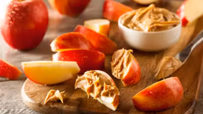 Health Tips: പ്രമേഹ രോഗികള്‍ക്ക് കഴിക്കാവുന്ന അഞ്ച് ഹെല്‍ത്തി സ്നാക്സ്