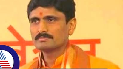 ಕಾಂಗ್ರೆಸ್ ಮುಖಂಡರೇ ನೆನಪಿಡಿ, ನಾಳೆ ನಿಮ್ಮ ಮನೇಲೂ ಬಲತ್ಕಾರ ನಡೆದ್ರೂ ಪಕ್ಷ ನಿಮ್ಮ ಸಹಾಯಕ್ಕೆ ಬರೋಲ್ಲ: ಆಂದೋಲಾ ಶ್ರೀ ಎಚ್ಚರಿಕೆ