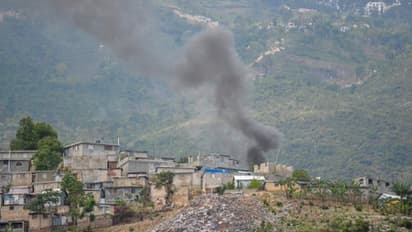 'മകൻ മരിച്ചതിന് പിന്നിൽ മന്ത്രവാദികൾ', ഹെയ്തിയിൽ പട്ടാപ്പകൽ ഗുണ്ടാനേതാവ് കൊന്നുതള്ളിയത് നൂറിലേറെ പേരെ