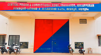 ഏഴു വയസുകാരനായ മകനെ ലൈംഗികമായി പീഡിപ്പിച്ചു: പിതാവിന് 12 വർഷം കഠിന തടവ്